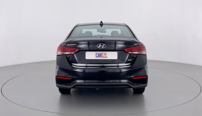 2018 Hyundai Verna 1.6 SX VTVT AT (O), Petrol, Automatic, 25,129 km, Back/Rear