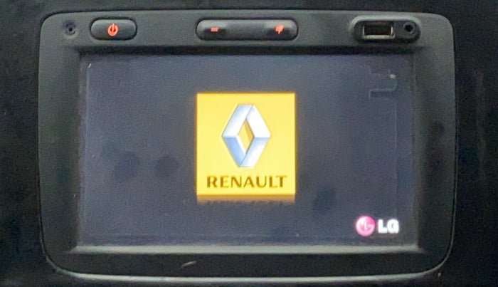 2015 Renault Kwid RXT 0.8 (O), Petrol, Manual, 22,345 km, Infotainment System