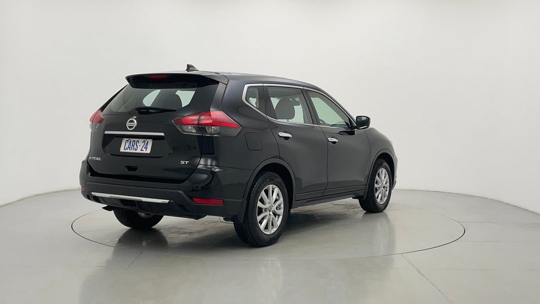 Right Back Diagonal (45- Degree) View