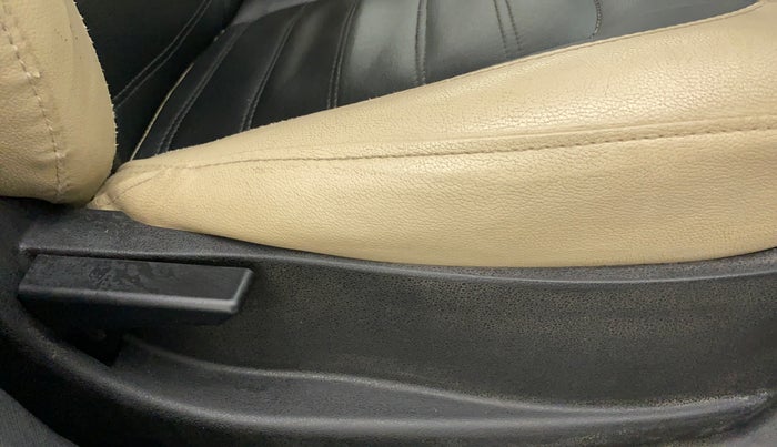 2018 Tata NEXON XM PETROL, CNG, Manual, 91,460 km, Driver Side Adjustment Panel