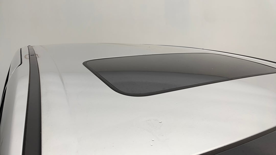 2018 Honda Odyssey Vti-l, Automatic, 64299 km, Roof/Sunroof View