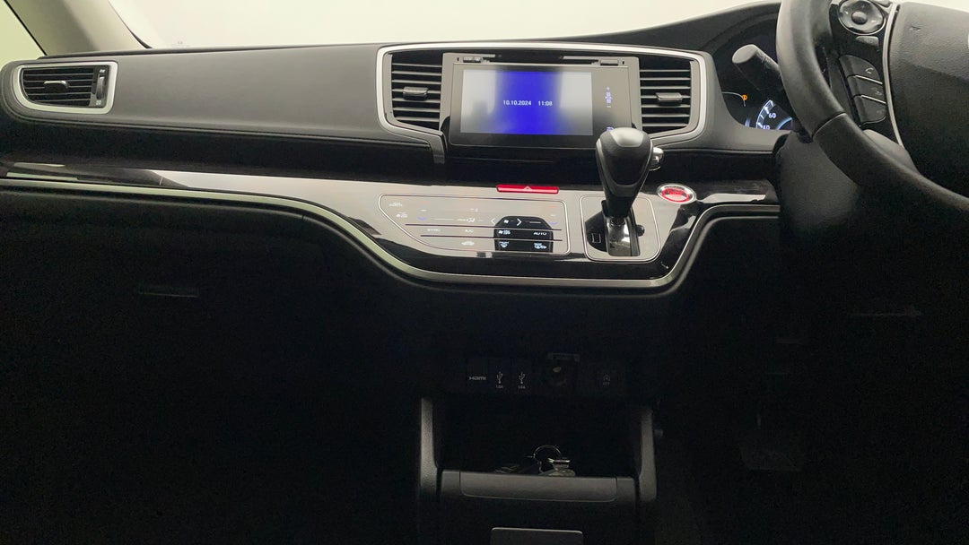 2018 Honda Odyssey Vti-l, Automatic, 64299 km, Center Console