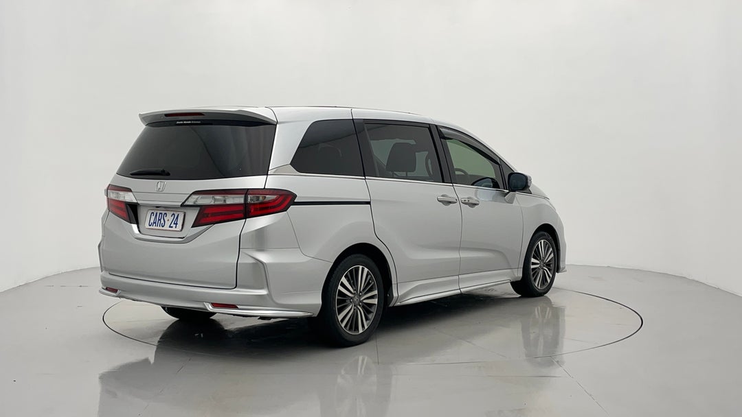 2018 Honda Odyssey Vti-l, Automatic, 64299 km, Right Back Diagonal (45- Degree) View