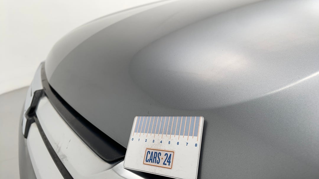 2014 Mitsubishi Outlander Es (4x2), Manual, 127335 km, Bonnet Chip