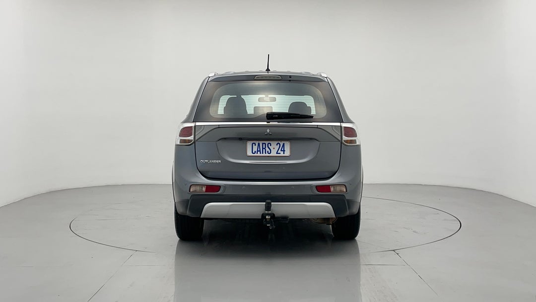 2014 Mitsubishi Outlander Es (4x2), Manual, 127335 km, Back/Rear View