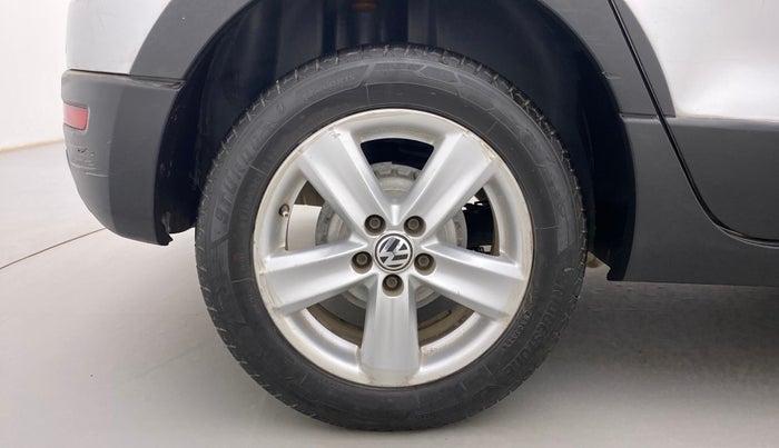 2014 Volkswagen Cross Polo HIGHLINE TDI, Diesel, Manual, 93,879 km, Right Rear Wheel