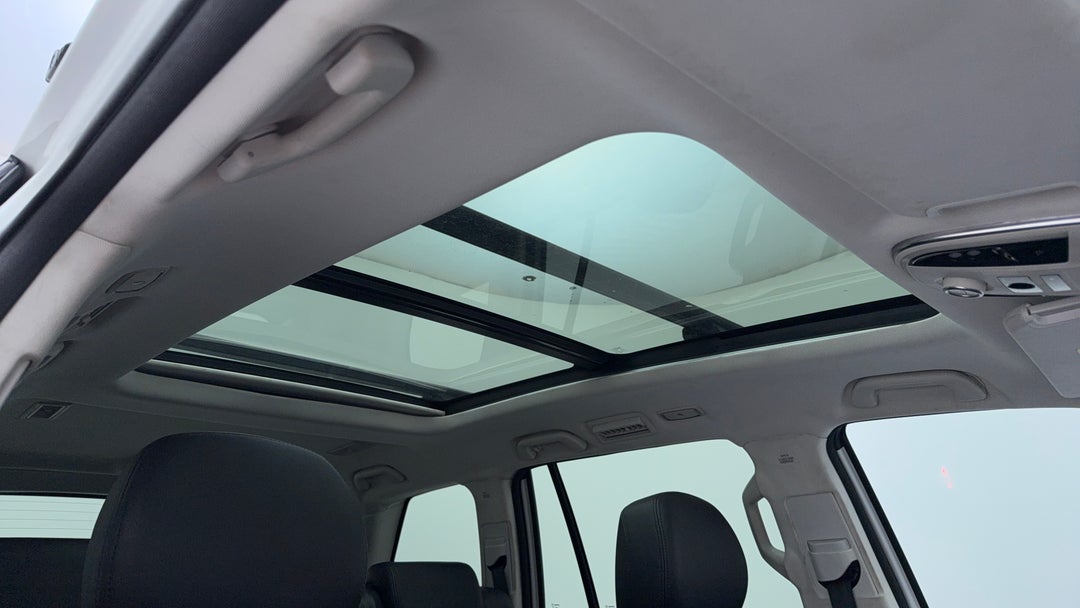 Interior Sunroof/Moonroof