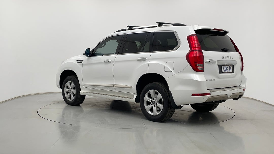 Left Back Diagonal (45- Degree) View