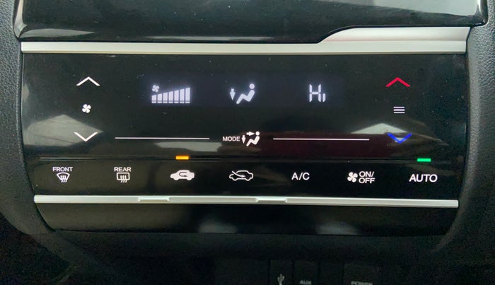 2017 Honda Jazz 1.2 V AT, Petrol, Automatic, 17,966 km, Automatic Climate Control