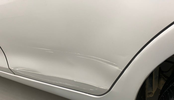 2013 Maruti Swift LXI, Petrol, Manual, 44,639 km, Rear left door - Minor scratches