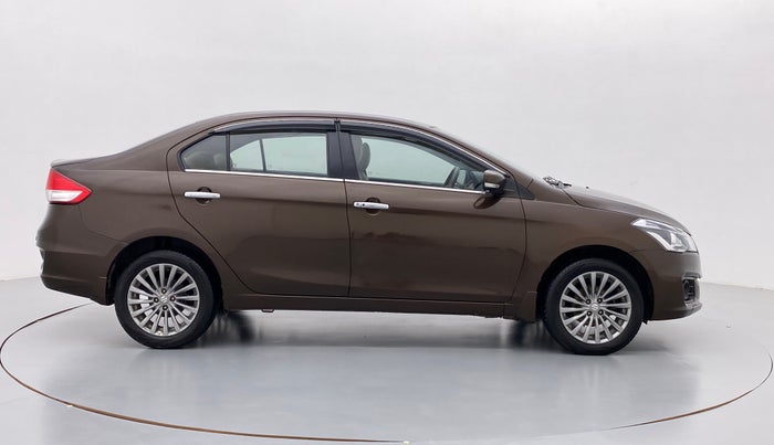 2015 Maruti Ciaz ZDI+ SHVS, Diesel, Manual, 57,600 km, Right Side View