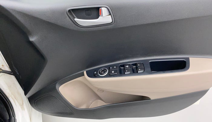 2016 Hyundai Xcent S 1.2, Petrol, Manual, 46,508 km, Driver Side Door Panels Control