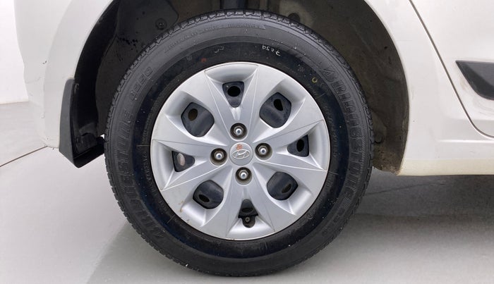 2016 Hyundai Elite i20 SPORTZ 1.2, Petrol, Manual, 53,072 km, Right Rear Wheel