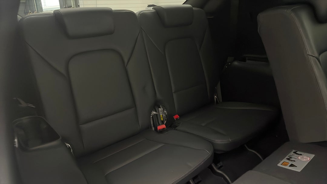 2015 Hyundai Santa Fe Highlander Crdi (4x4), Automatic, 77907 km, Third Row Seats