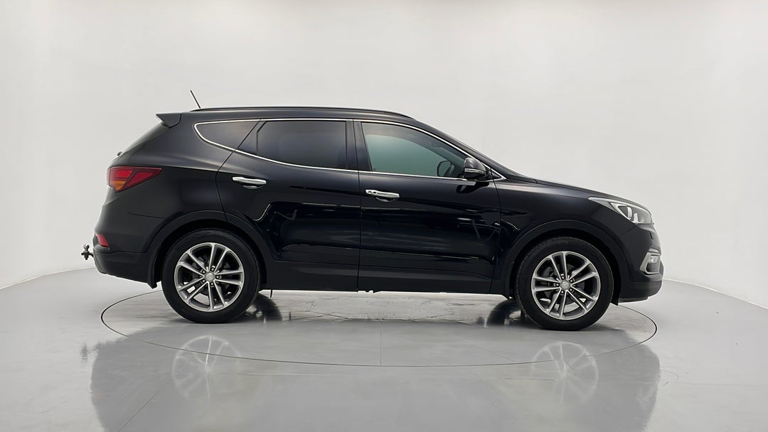 2015 Hyundai Santa Fe Highlander Crdi (4x4), Automatic, 77907 km, Right Side View