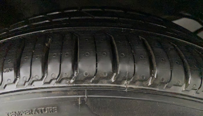 2014 Nissan Micra XV CVT, Petrol, Automatic, 31,091 km, Left Front Tyre Tread