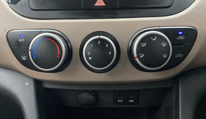 2013 Hyundai Grand i10 ASTA 1.2 KAPPA VTVT, Petrol, Manual, 92,482 km, AC Unit - Minor issue in the heater switch