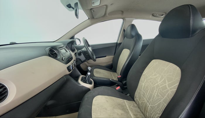2015 Hyundai Grand i10 SPORTZ 1.2 KAPPA VTVT, Petrol, Manual, 94,527 km, Right Side Front Door Cabin