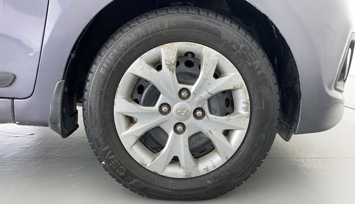 2015 Hyundai Grand i10 SPORTZ 1.2 KAPPA VTVT, Petrol, Manual, 94,527 km, Right Front Wheel