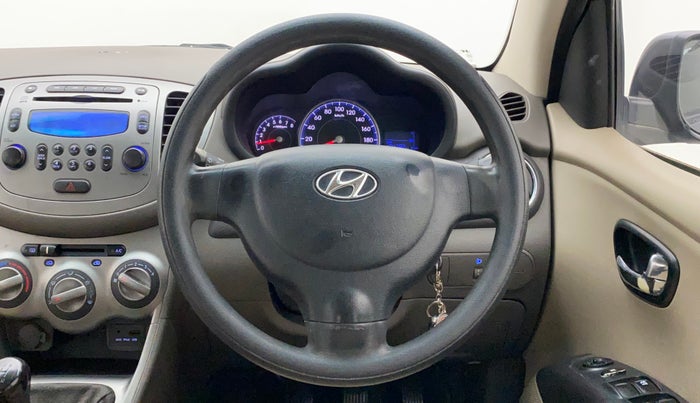 2012 Hyundai i10 SPORTZ 1.2, Petrol, Manual, 1,24,792 km, Steering Wheel Close Up
