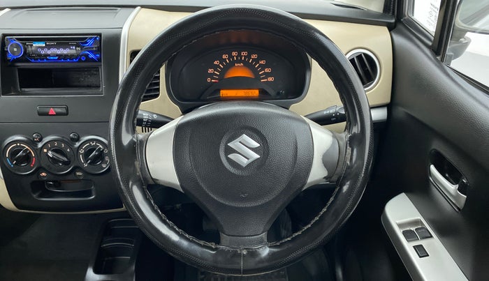 2017 Maruti Wagon R 1.0 LXI CNG, CNG, Manual, 78,954 km, Steering Wheel Close Up