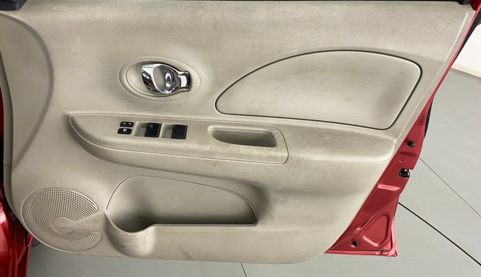 2016 Nissan Micra XL CVT, Petrol, Automatic, 32,744 km, Driver Side Door Panels Control