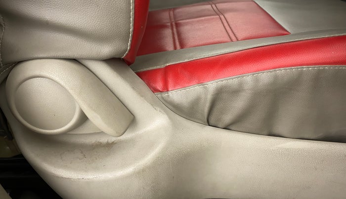 2016 Nissan Micra XL CVT, Petrol, Automatic, 32,744 km, Driver Side Adjustment Panel