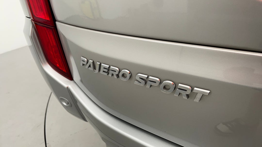 2019 Mitsubishi Pajero Sport Gls (4x4) 5 Seat, Automatic, 64448 km, Badge (Boot Left Side)