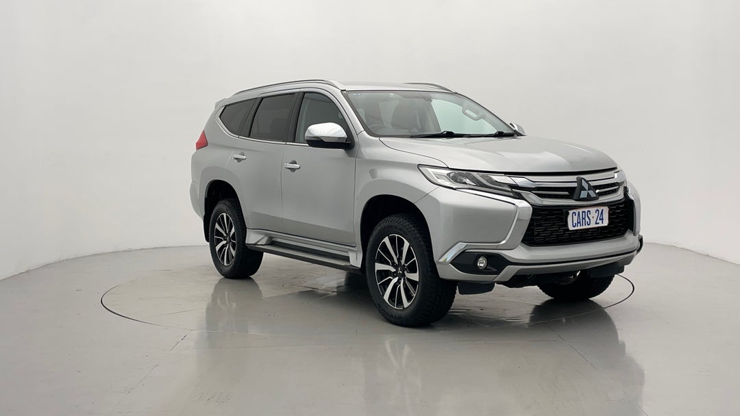 2019 Mitsubishi Pajero Sport Gls (4x4) 5 Seat, Automatic, 64448 km, Right Front Diagonal (45- Degree) View