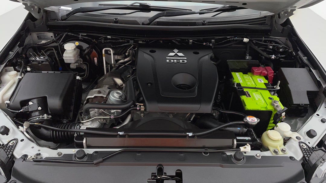 2019 Mitsubishi Pajero Sport Gls (4x4) 5 Seat, Automatic, 64448 km, Open Bonnet (Engine)