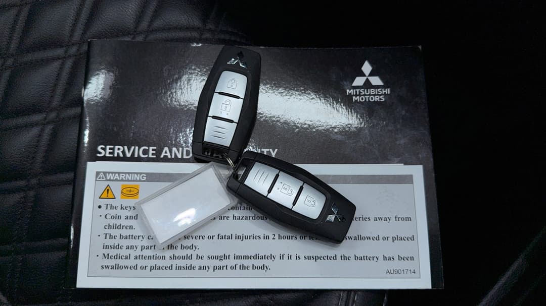 2022 Mitsubishi Outlander Ls 7 Seat (2WD), Automatic, 91764 km, Key Close-up
