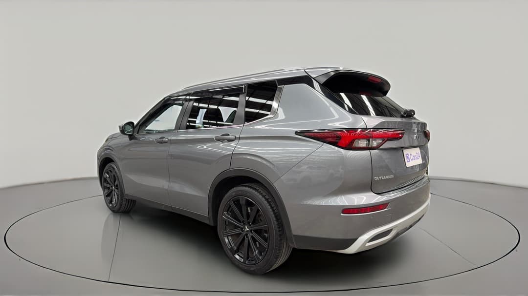 2022 Mitsubishi Outlander Ls 7 Seat (2WD), Automatic, 91764 km, Left Back Diagonal (45- Degree) View