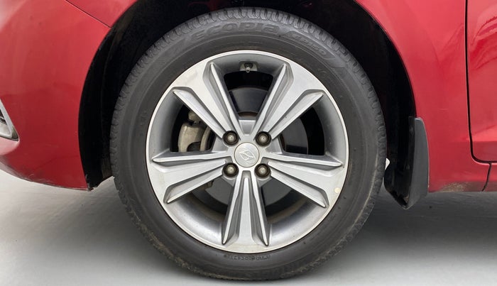 2019 Hyundai Verna 1.6 CRDI SX + AT, Diesel, Automatic, 29,510 km, Left Front Wheel