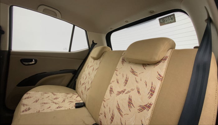 2012 Hyundai i10 SPORTZ 1.2, Petrol, Manual, 40,556 km, Right Side Rear Door Cabin