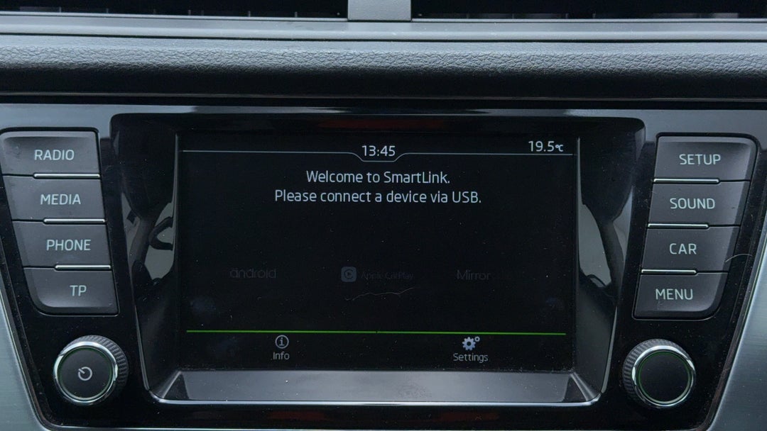 Android/Apple Car Play