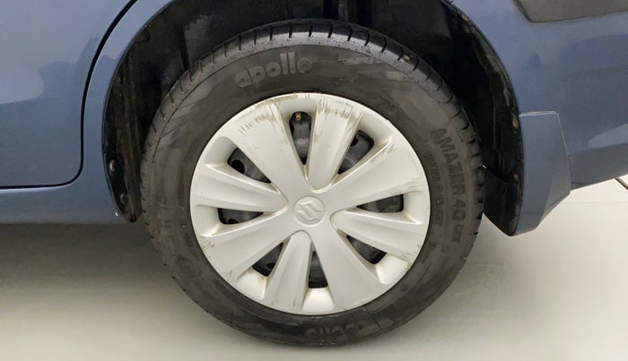 2016 Maruti Ertiga VXI CNG, CNG, Manual, 1,06,751 km, Left Rear Wheel