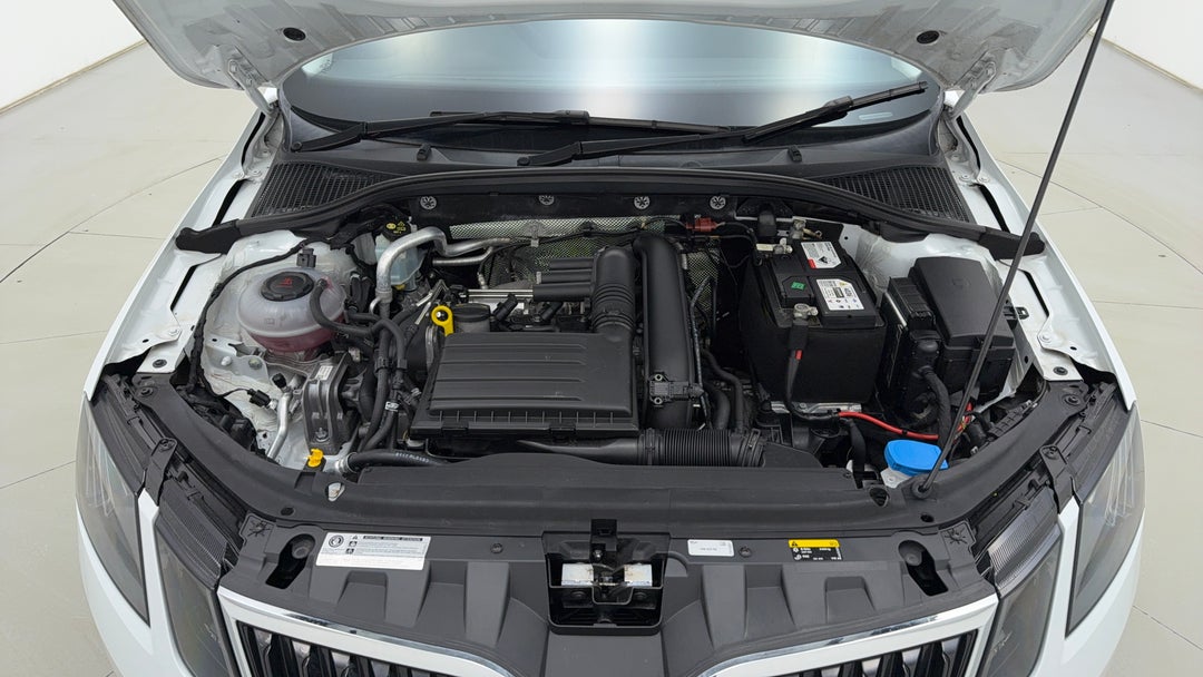 Open Bonnet (Engine)