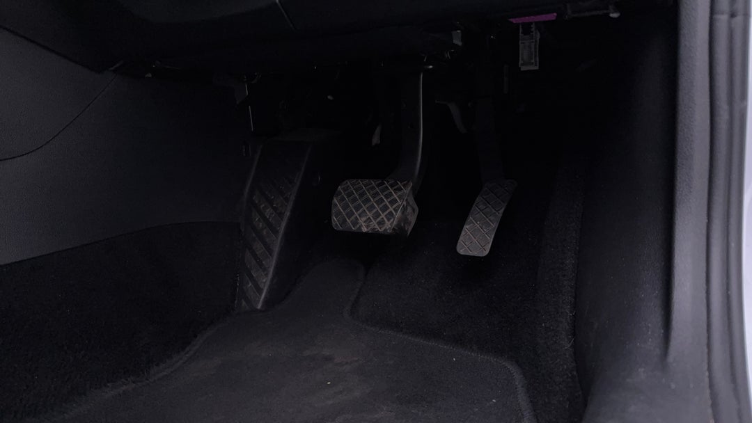 Pedals and Footmat