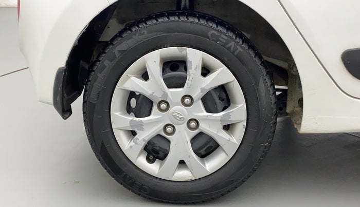 2015 Hyundai Grand i10 SPORTZ 1.2 KAPPA VTVT, CNG, Manual, 73,034 km, Right Rear Wheel