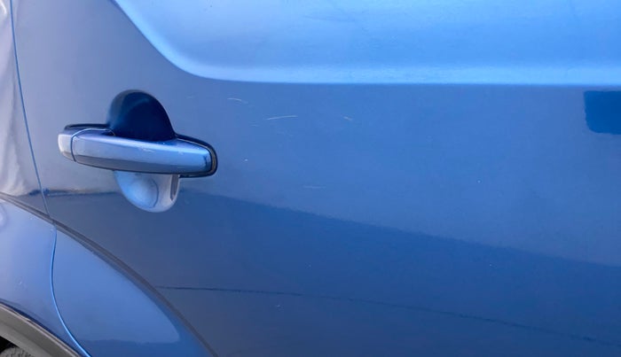 2017 Maruti IGNIS ZETA 1.2 AMT, Petrol, Automatic, 65,697 km, Right rear door - Minor scratches