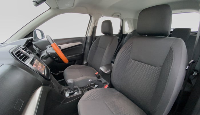 2018 Maruti Vitara Brezza ZDI + AMT, Diesel, Automatic, 83,241 km, Right Side Front Door Cabin View