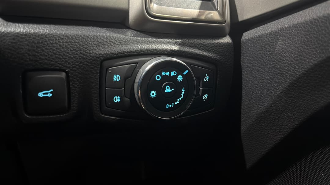 2020 Ford Everest Trend (4WD 7 Seat), Automatic, 109657 km, Utility Switches/Buttons