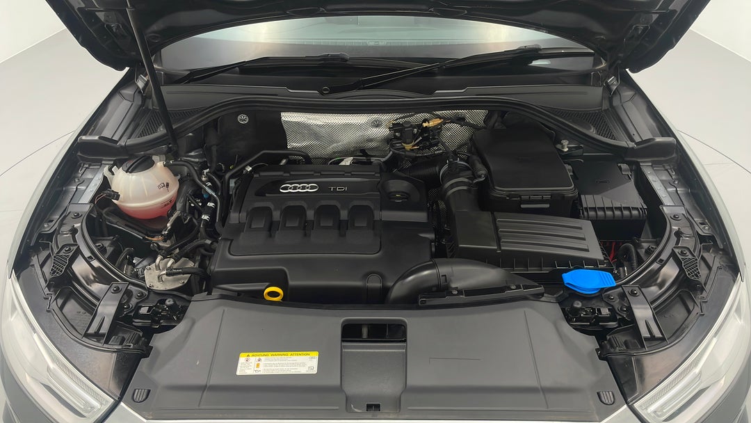 Open Bonnet (Engine)