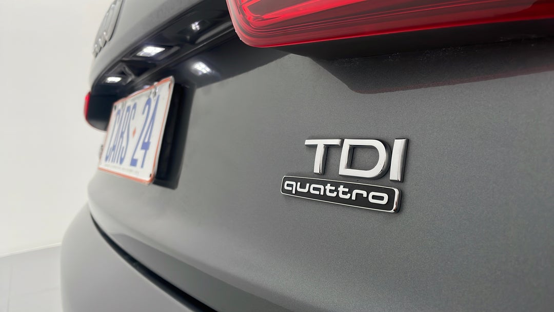 Badge (Boot Right Side)