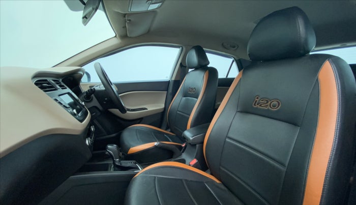 2018 Hyundai Elite i20 Asta 1.2 CVT, Petrol, Automatic, 49,324 km, Right Side Front Door Cabin