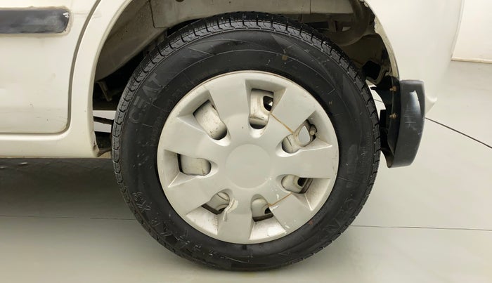 2011 Maruti Zen Estilo LXI, Petrol, Manual, 43,884 km, Left Rear Wheel