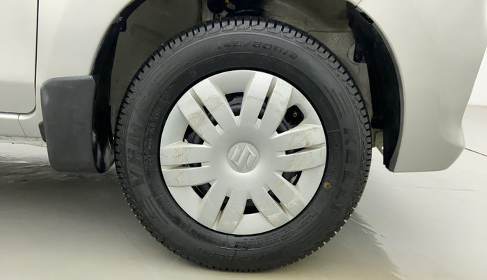 2018 Maruti Alto 800 LXI, Petrol, Manual, 44,017 km, Right Front Wheel