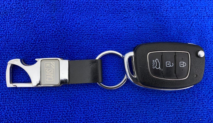 2017 Hyundai Elite i20 SPORTZ 1.2, Petrol, Manual, 41,790 km, Key Close Up