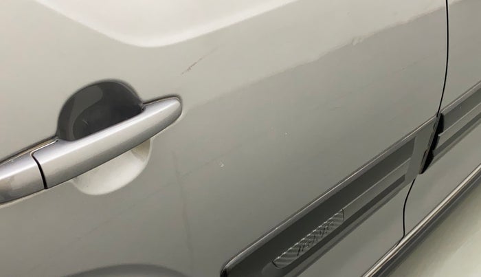 2022 Maruti IGNIS ZETA 1.2, Petrol, Manual, 16,026 km, Right rear door - Minor scratches