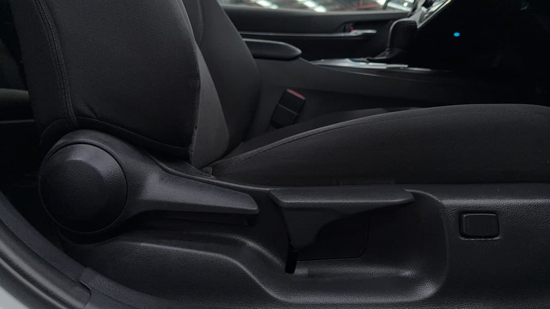 2023 Toyota Camry Ascent Hybrid, Automatic, 34756 km, Drivers Side Adjustment Panel